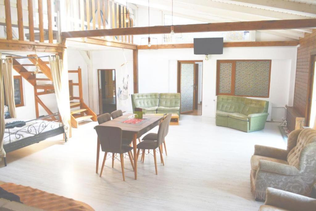 Hotel Colina Restaurant & Events Bistriţa Exteriér fotografie
